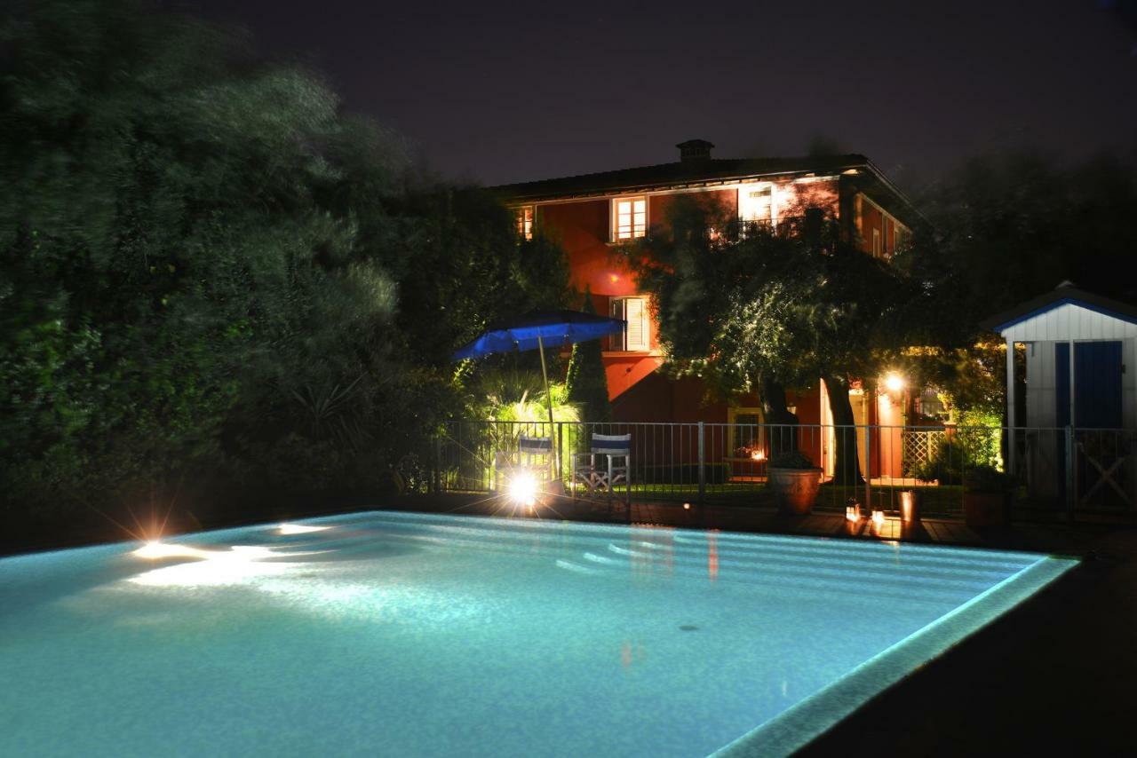 In Versilia Seravezza Luaran gambar