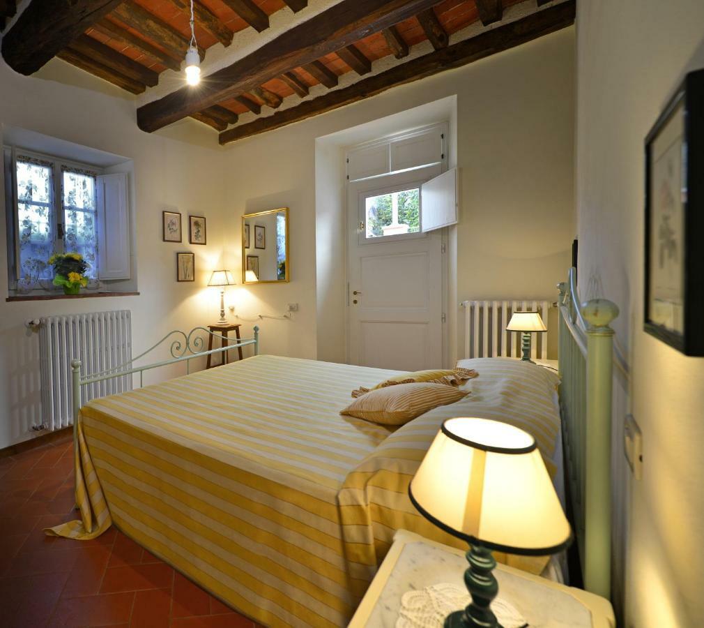 In Versilia Seravezza Luaran gambar